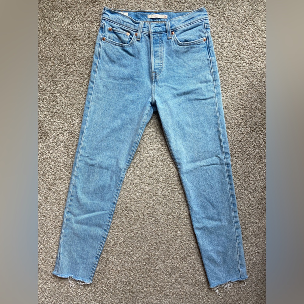 Levi Wedgie Straight Leg Jeans